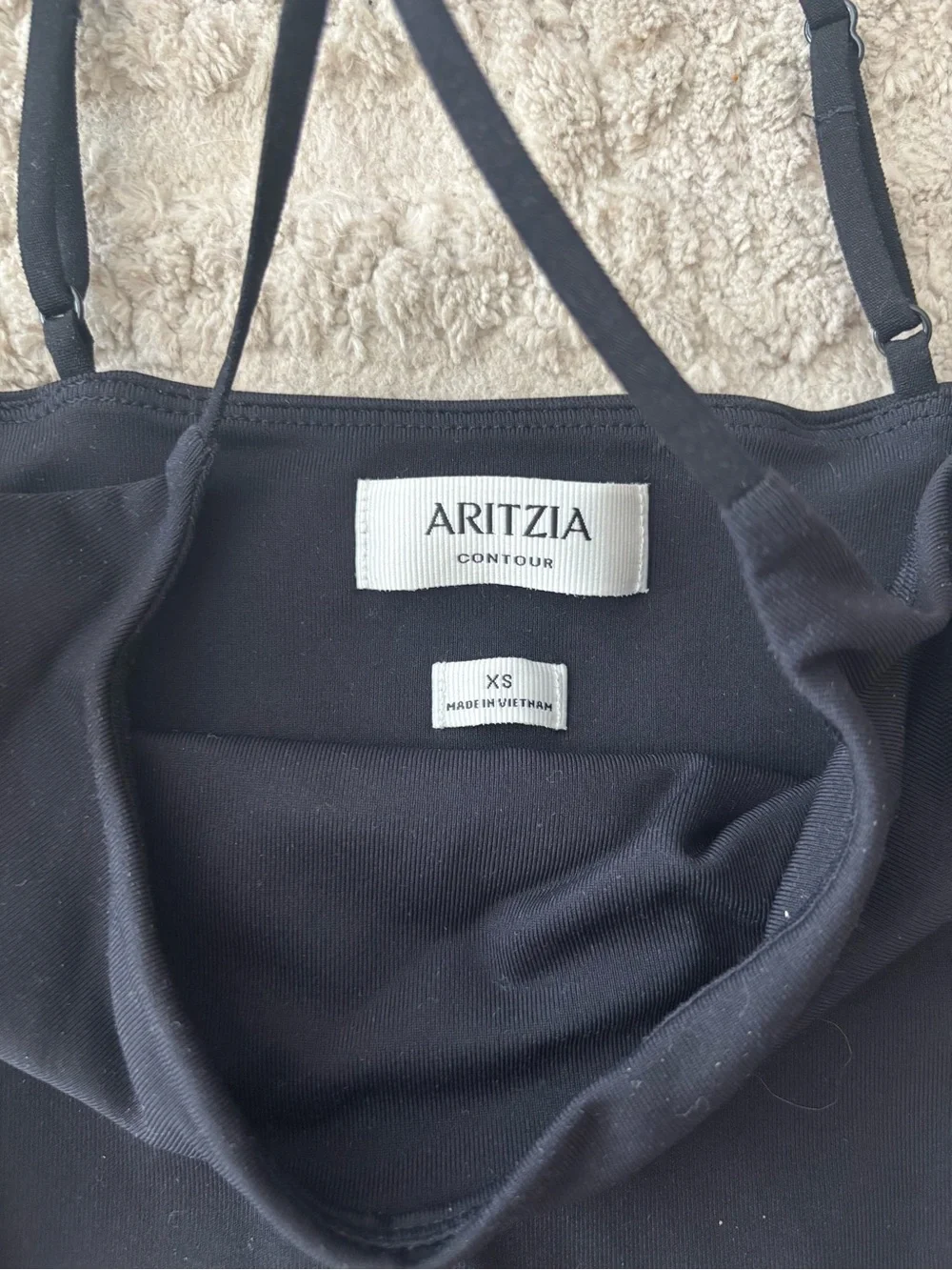 Aritzia Black Contour Presence Cami - Picture 4 of 5